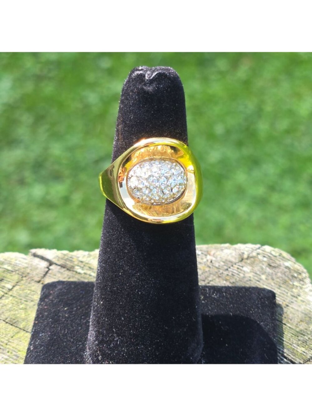 Vintage KJL Cocktail Ring Kenneth Jay Lane Gold Pave Rhinestone Dome signed bold - Picture 8 of 15